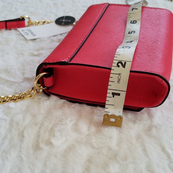 Crown & Ivy Coral Crossbody ⚡ - Picture 4 of 7